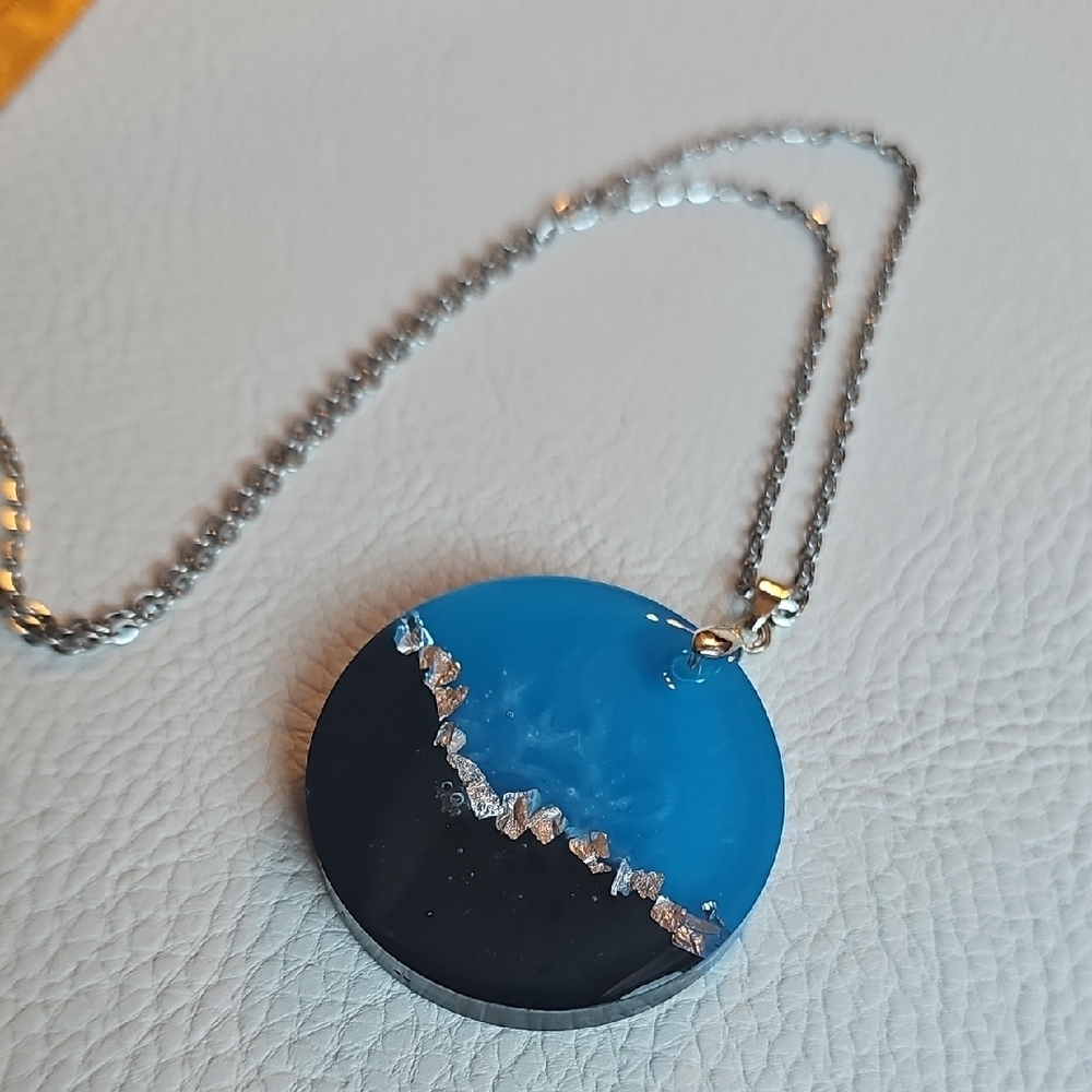 Hand Crafted Ocean Blue and Midnight Black Necklace - Picture 3 of 3